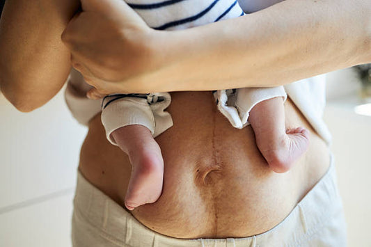 Santé-Mammaire-Grossesse-et-Allaitement-Ce-Que-la-Science-Dit-Vraiment-Et-pourquoi-c-est-rassurant cleoetmoi